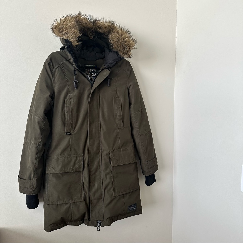 Aritzia-TNA Bancroft Parka In Dark Olive (Size: Medium) - Picture 5 of 15
